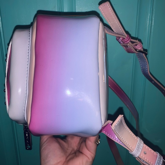 Betsy Johnson OmbrΓ© Pastel Pink & Purple Kitsch Mini Puppy Dog Back Pack! - Picture 6 of 7